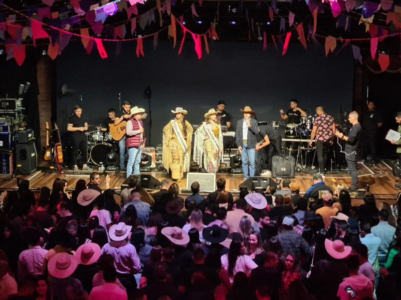 Lançamento da 65ª Festa do Peão de Barretos reúne artistas e personalidades no Villa Country, em São Paulo