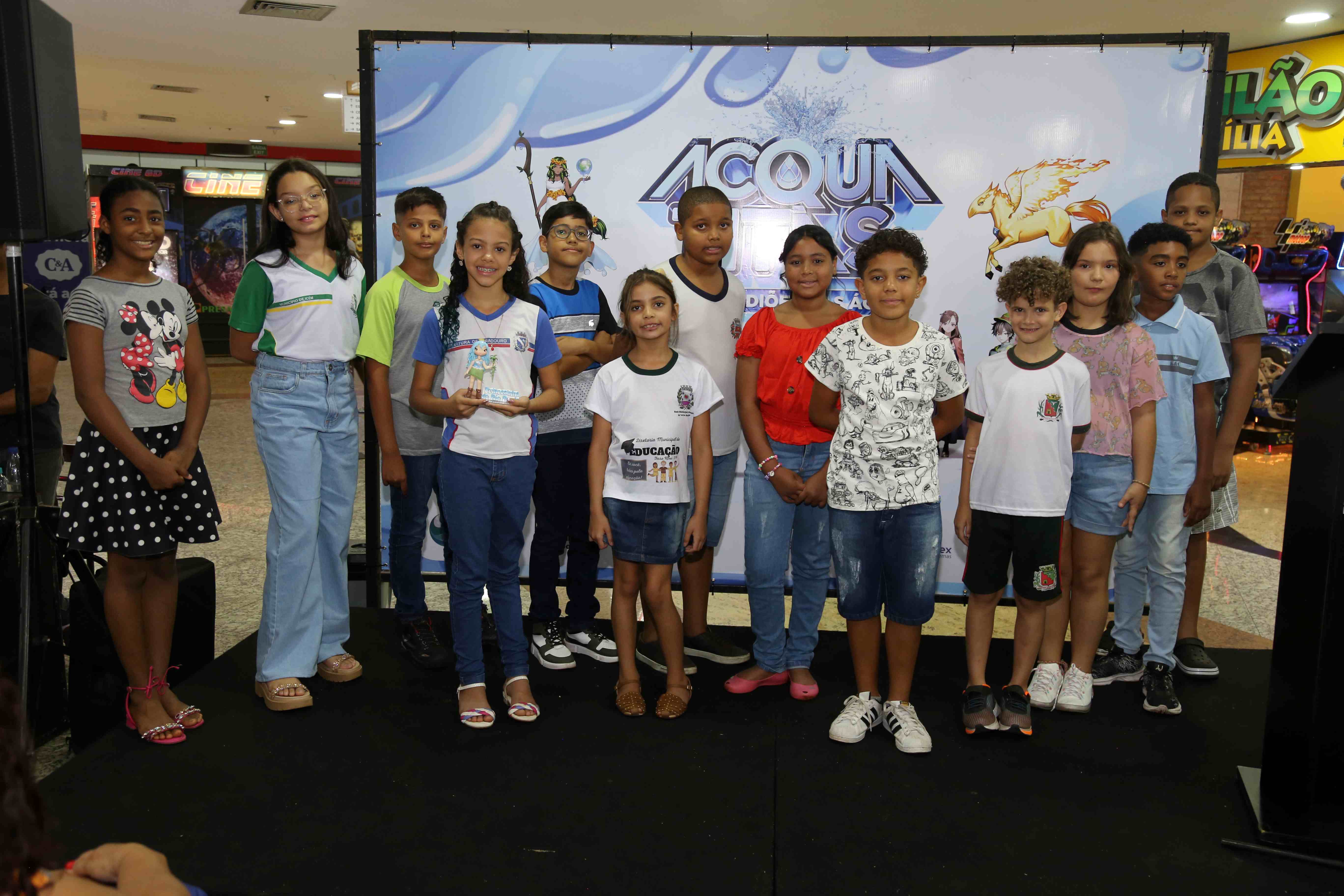 Comitê do Baixo Pardo/Grande premia estudantes vencedores de 13 municípios do Concurso de Desenhos Acqua Titãs
