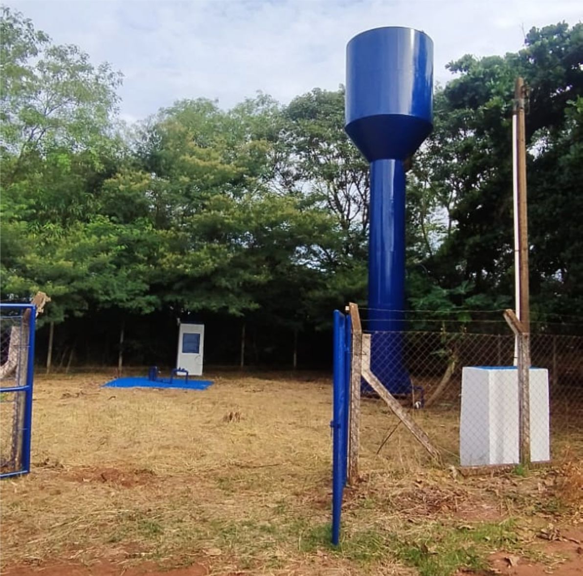 SAAE Barretos promove revitalização na unidade de reservação de água no Distrito de Adolfo Pinto