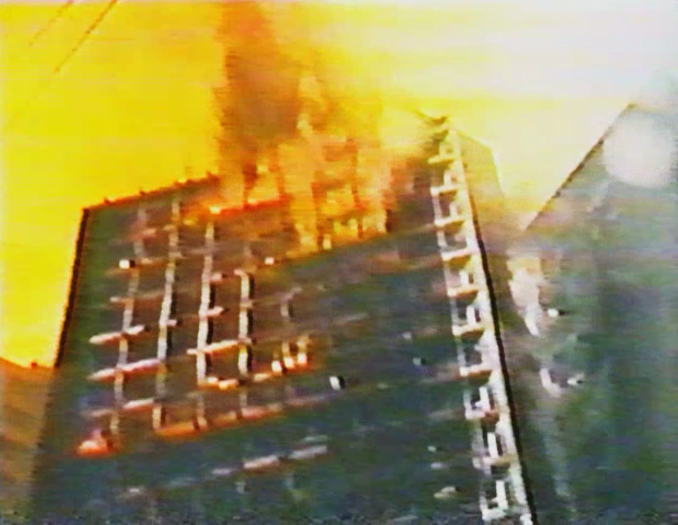 Caminhos da Reportagem aborda os 50 anos do incêndio do Edifício Joelma