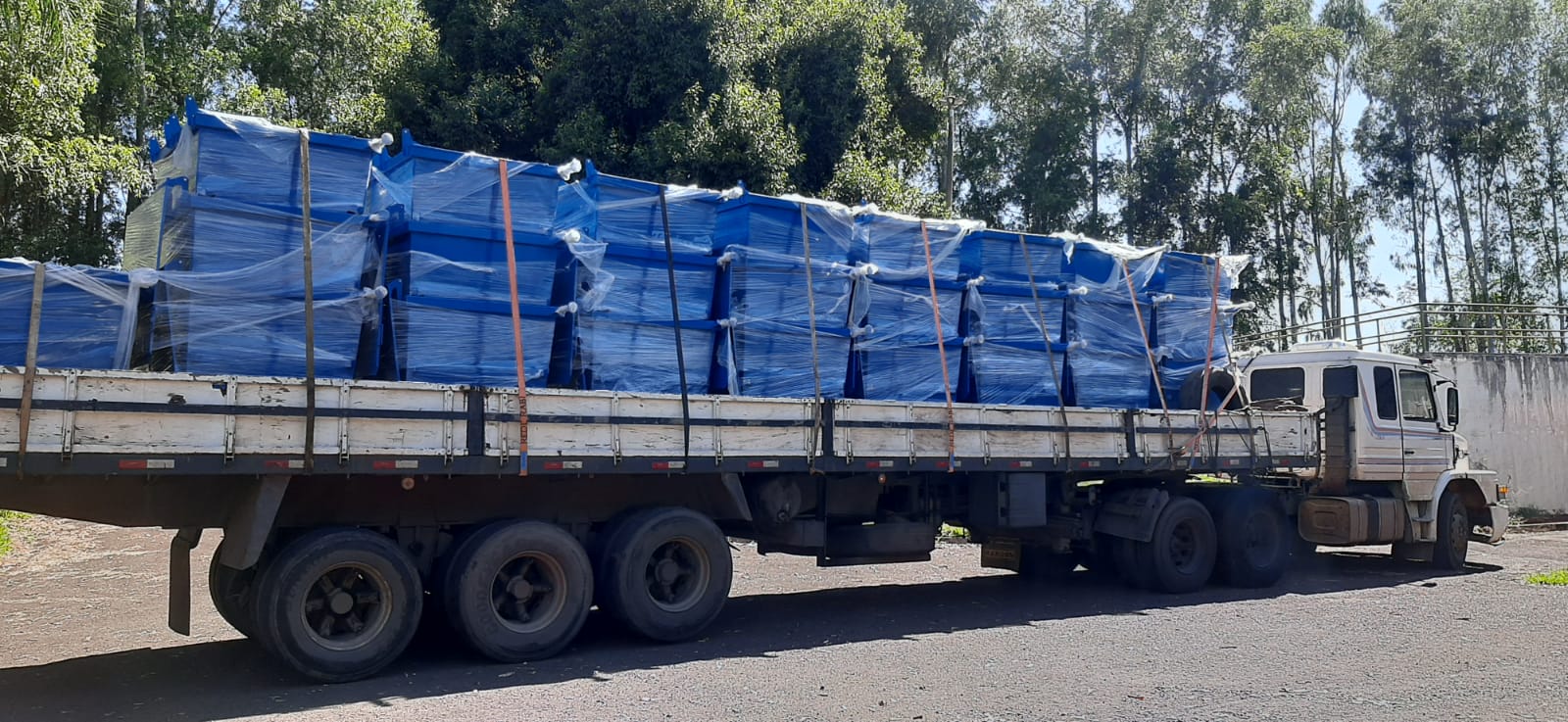 SAAE Barretos Implementa 25 containers para resíduos em pontos estratégicos do município