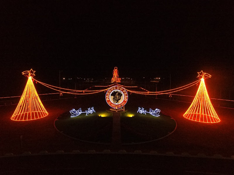 Parque do Peão de Barretos recebe decoração natalina