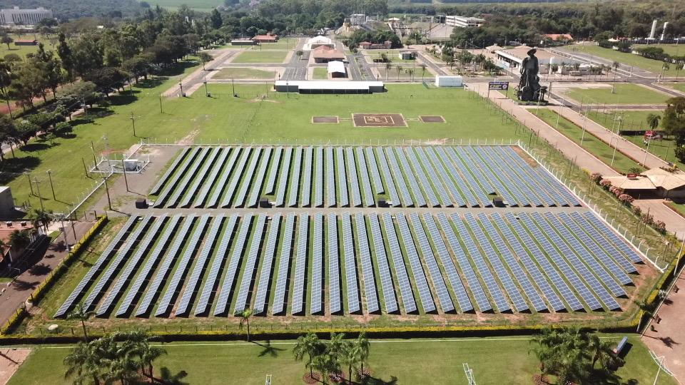 Energia limpa: Usina fotovoltaica do Parque do Peão de Barretos está pronta